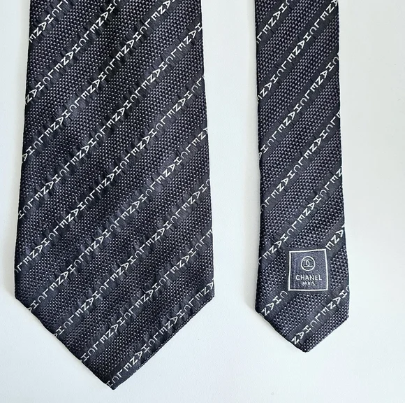 Chanel Black Woven Silk Neck Tie - Picture 5 of 6